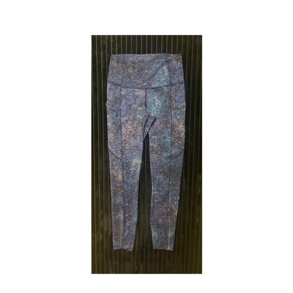 Lululemon Fast and Free High Rise Tight 25" – Polar Lights Multicolor, Size 5 - Picture 1 of 3